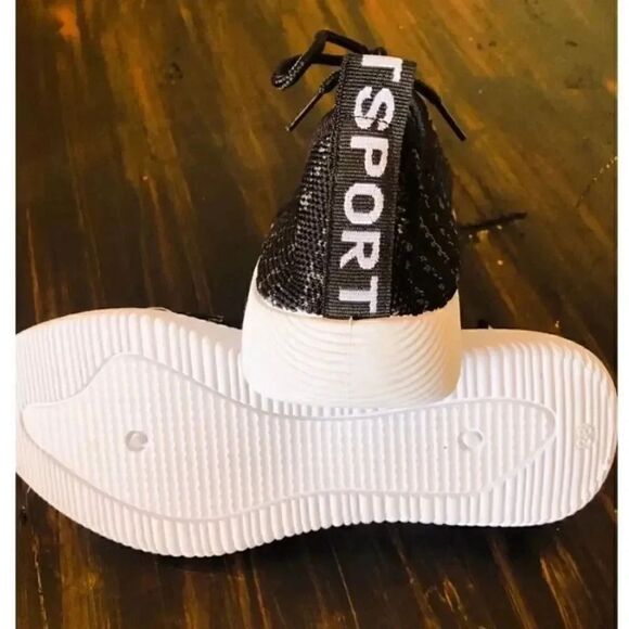 Sport Comfortable Flat Athleisure Women Shoes SZ 6.5 - Picture 4 of 4